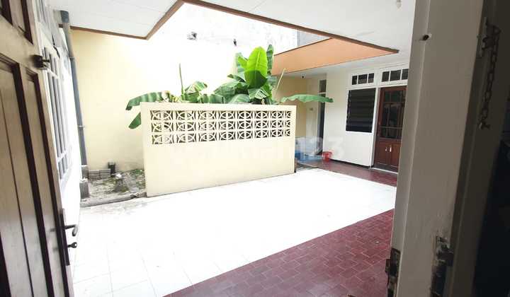 Good House Ready to Occupy 1 Floor Wide Row Road 2.5 Cars Near UPN Merr, Transmart, Superindo, Baruk, Nginden, Panjang Jiwo, Ubaya Tenggilis 2