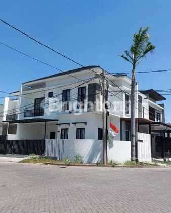 Rumah Baru Araya Galaxy Bumi Permai 2 Nol Jalan Kembar Semi Furnish Mewah Dekat Merr Galaxy Mall Pakuwon City Manyar Klampis Its Unair