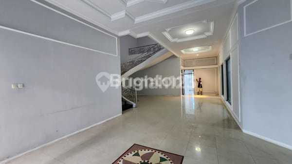 Termurah Raya Dharmahusada Rumah 2 Lantai Siap Huni Utk Kantor, Usaha, Lokasi di Jalan Kembar Seberang Galaxy Mall, Dekat Tengah Kota, Gubeng Kertajaya, Manyar Kertoarjo 2