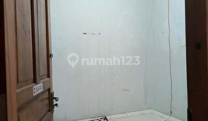 Dijual rumah/kost2an di perumnas 1 bekasi selatan 2