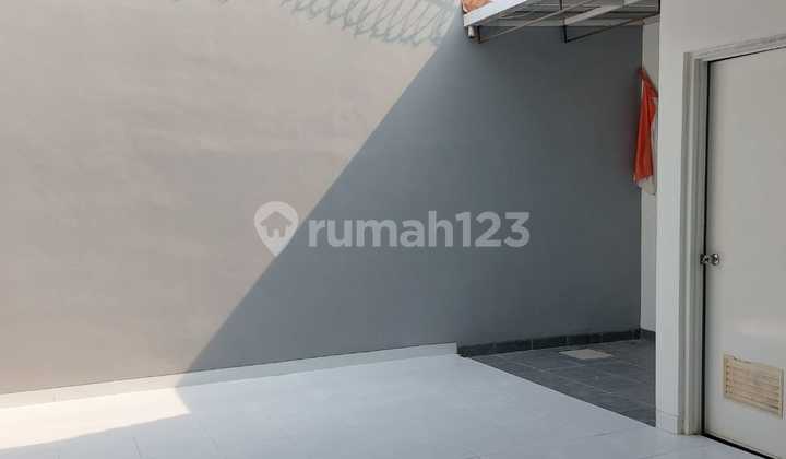 Dijual Cepat Rumah 2 Lantai di Cluster Thames - Jakarta Garden City (Jgc), Jakarta Timur 2