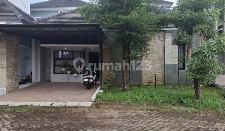 Rumah Modern Minimalis + Furniture Di Pondok Permai II Lokasi Startegis Dekat UGM