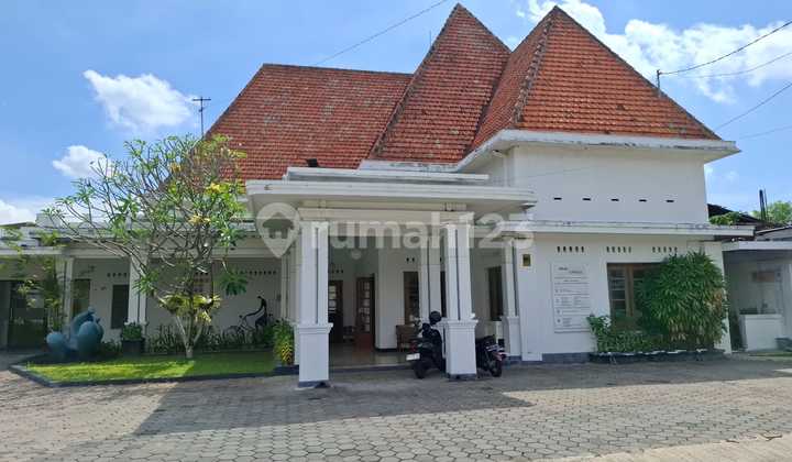 Rental Business Space Premium Location in Prawirotaman Tourism Area - Yogyakarta