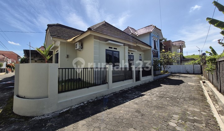 Furnished Residential House in Perum Citra Alam Sejahtera, Ngaglik, Sleman 2