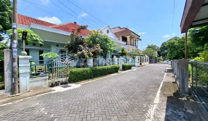 Rumah Tinggal Semi Furnish Lokasi Premium Siap Huni di Semaki, Umbulharjo 2