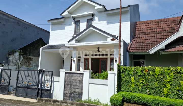 Dijual Rumah Semi Furnish di Perum Griya Perwita Wisata, Ngaglik Sleman