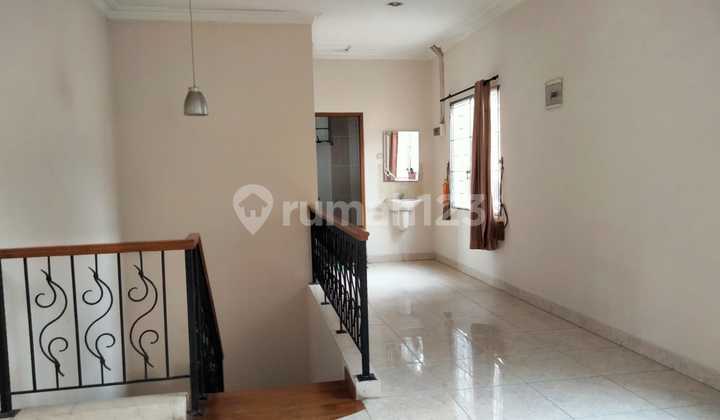 2-Story Residential House in the Elite Area of Casa Grande Depok Sleman 2