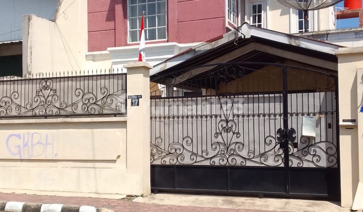 Rumah 2 Lantai Lokasi Strategis di Magelang Selatan