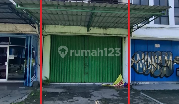 For Rent 2-Story Shop House in Strategic Location on Jalan Wates - Kasihan Bantul For Rent 2-Story Shop House in Strategic Location on Jalan Wates - Kasihan Bantul