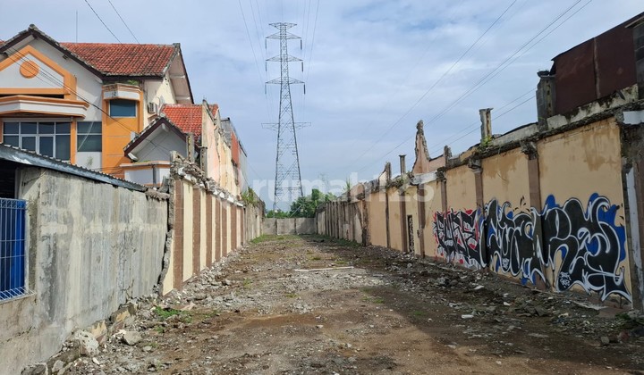 Dijual tanah untuk gudang atau ruang usaha di jl imogiri barat sewon bantul yogyakarta 1