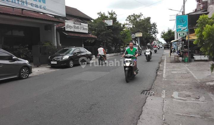 Ruang Usaha Lokasi Strategis Dekat Kawasan Bisnis Jalan Godean 2