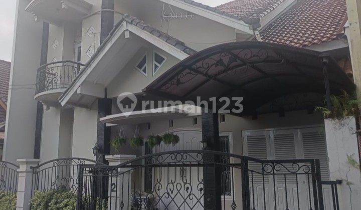 Rumah Tinggal 2 Lantai Lokasi Strategis di Condong Catur Depok Sleman 2