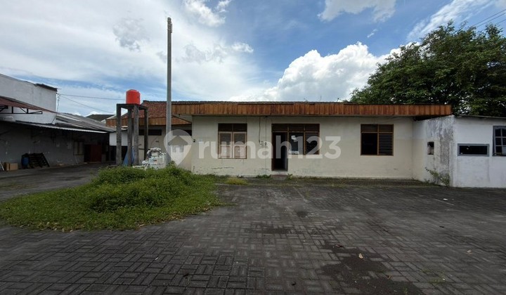 Dijual Gudang Siap Pakai Lokasi Strategis Dekat Ring Road Janti - Banguntapan
