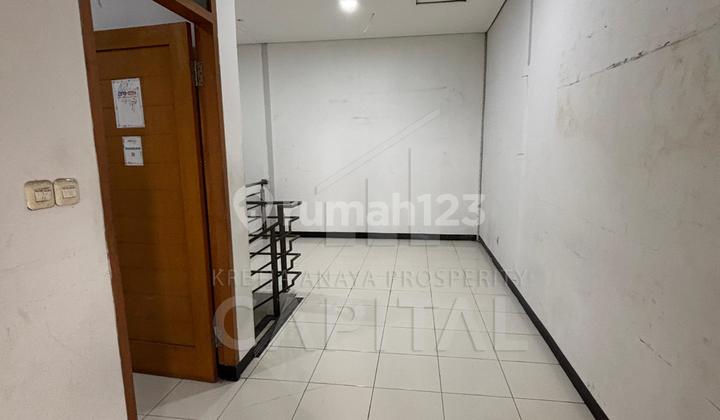 Commercial Shop 3 Floors on Mainroad Bojong Soang Terusan Buah Batu Bandung 2
