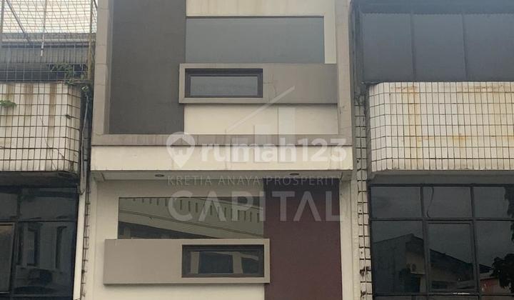 Ruko untuk Kantor 4 Lantai Siap Pakai di Kopo Plaza Jalan Bkr Bandung Ruko untuk Kantor 4 Lantai Siap Pakai di Kopo Plaza Jalan Bkr Bandung