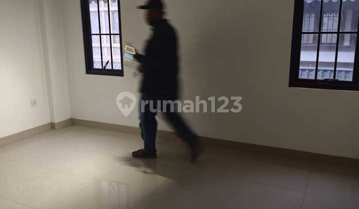 Ruko Gandeng 2 Euroasia Posisi Ramai dan Strategis Dekat Rs Hermina di Pik 2 - Jakarta Utara