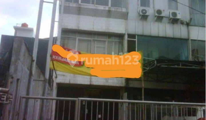 3-Story Ruko Ready for Occupancy in Fatmawati - South Jakarta
