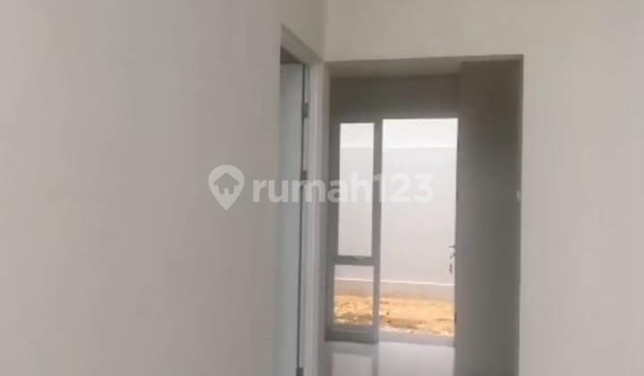 Nego! Rumah Bagus Hadap Tenggara Dekat Pusat Perbelanjaan di Cluster Canna Tangerang Nego! Rumah Bagus Hadap Tenggara Dekat Pusat Perbelanjaan di Cluster Canna Tangerang