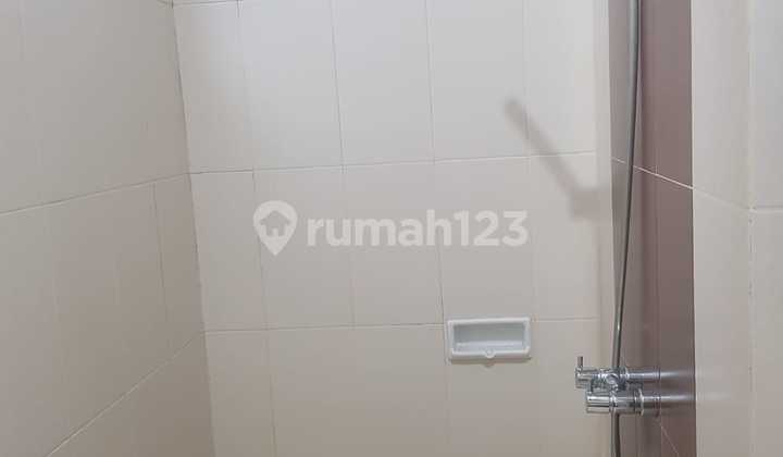 Modern House with SHM Facing South in Foresta BSD 2