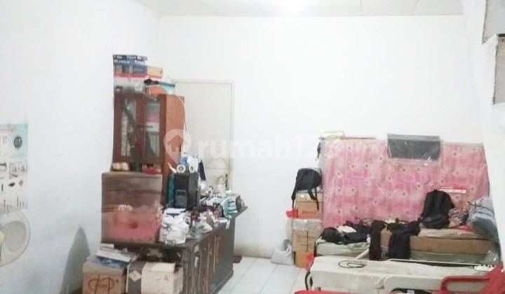 3.5-Storey South Map Row House in a Strategic Area in Kalideres, West Jakarta 2