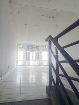 Strategic Modernland Tangerang Shop House - 4 Floors, Freehold Certificate, Ideal for Business & Investment! 2