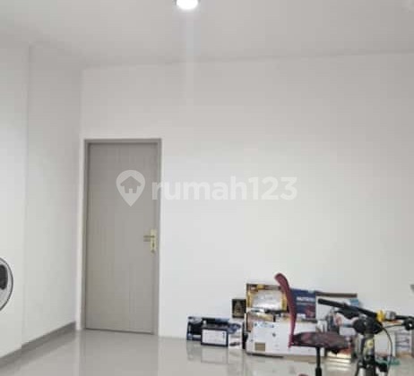 Nego Ruko Free 2 AC 3 Lantai di Poris Paradise Eksklusif di Cipondoh Nego Ruko Free 2 AC 3 Lantai di Poris Paradise Eksklusif di Cipondoh