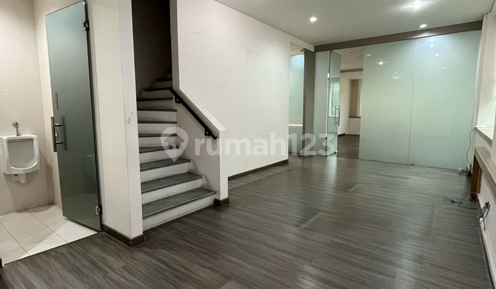 Nego Ruko Strategis Hadap Tol di Puri Kencana! Rapi, Siap Pakai, Ada Akses Parkir! Nego Ruko Strategis Hadap Tol di Puri Kencana! Rapi, Siap Pakai, Ada Akses Parkir!