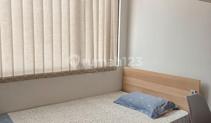 Ideal Residence in Lippo Karawaci: 2-Story House, Semi-Furnished 2