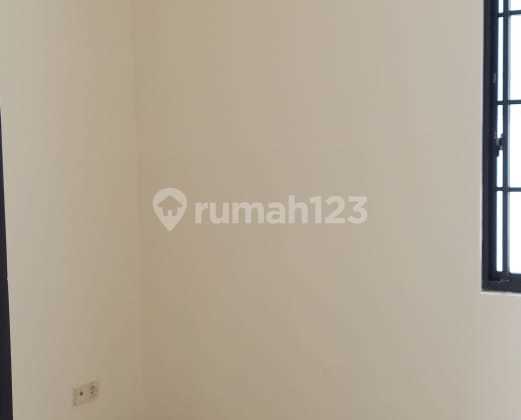 Jarang Ada, Rumah Bagus Akses Juara di Cluster East Asia Green Lake City Jarang Ada, Rumah Bagus Akses Juara di Cluster East Asia Green Lake City