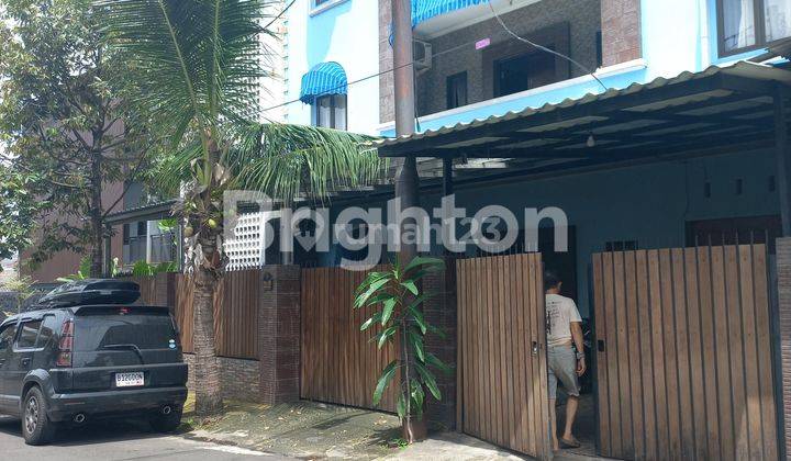 RUMAH KOST SANGAT STRATEGIS DI JUAL 1