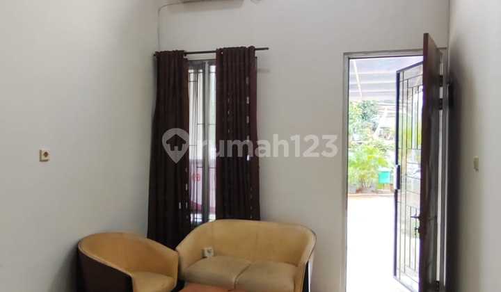 ********.2 Lantai ******** Serpong