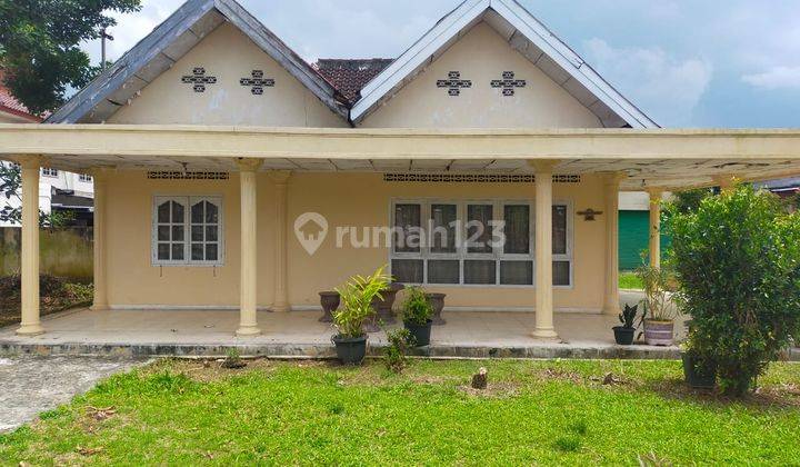 Dijual.rumah.di.pusat Kota Metro.lampung.dengan.halaman.luas 2