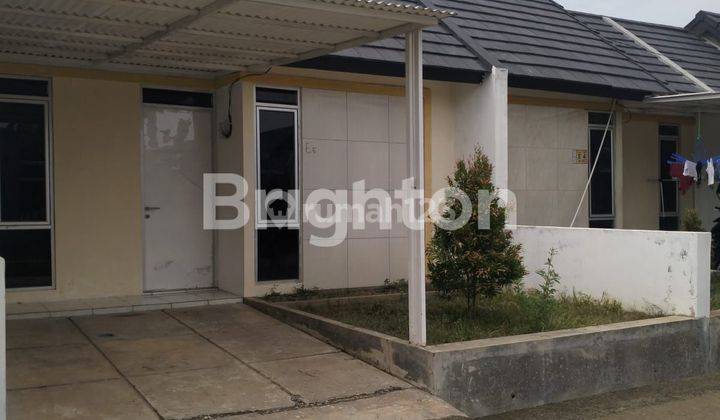 Dijual rumah mungil 45 menit dari Stasiun Jurangmangu 1