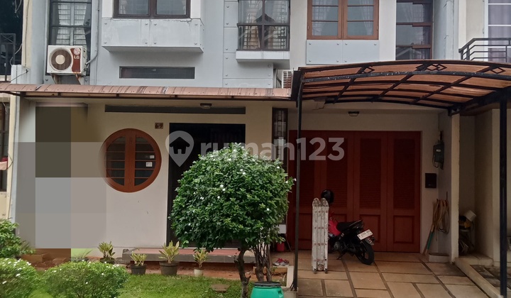 Rumah Exclusive Daerah Karawaci