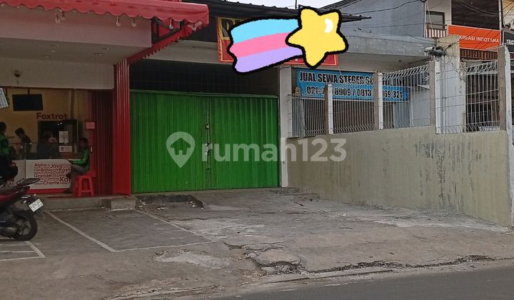 Strategic Kiosk in Raden Saleh Ciledug