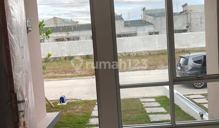 For Rent New House Podomoro City