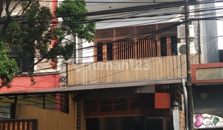 Ruko Komersil Jl. Petogogan Kebayoran Baru 