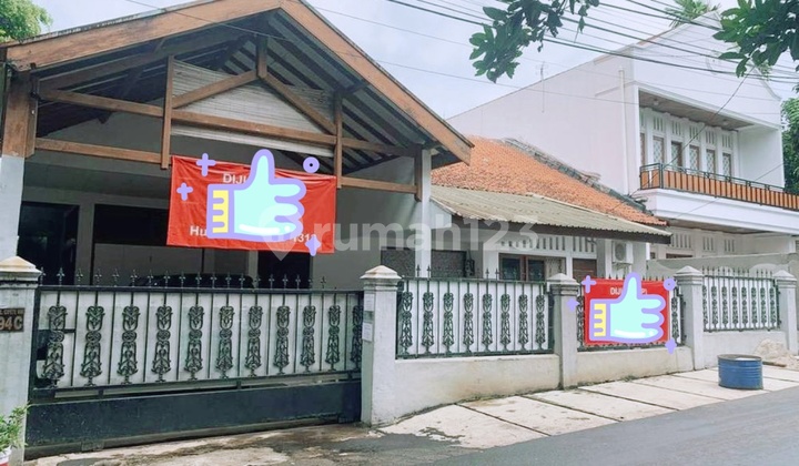 Di Jual Rumah Strategis Cipete Jakarta Selatan Di Jual Rumah Strategis Cipete Jakarta Selatan