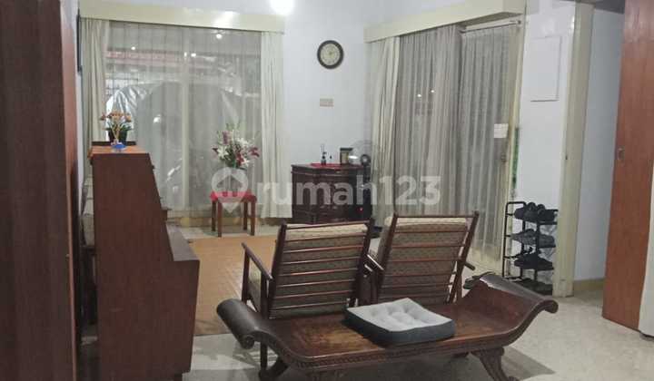 Di Jual Rumah Strategis Cipete Jakarta Selatan 2