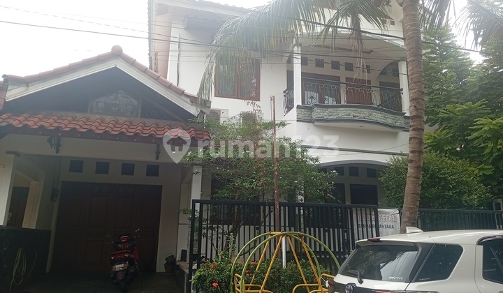 Rumah Pesona Khayangan Margonda Depok Rumah Pesona Khayangan Margonda Depok