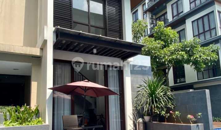 For Rent House In Vanya Park Bsd