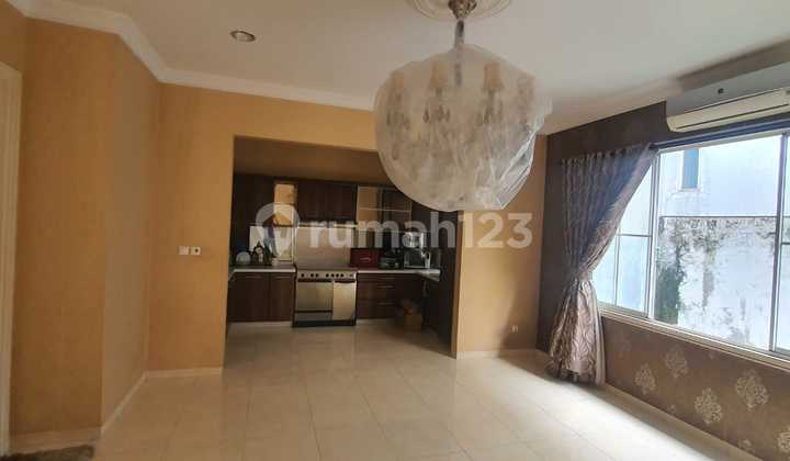 For Sale House in Alam Sutera Cluster For Sale House in Alam Sutera Cluster