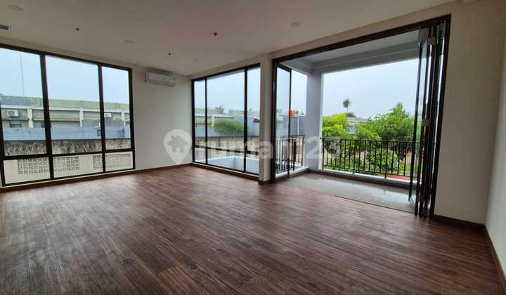 Disewakan Rumah Brand New di Cluster Nara Village Disewakan Rumah Brand New di Cluster Nara Village