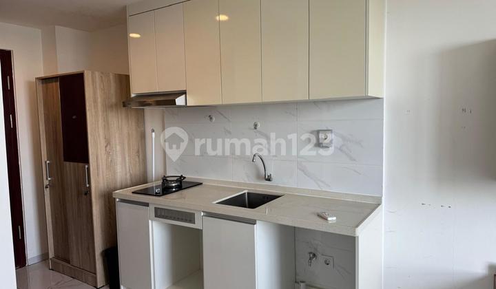 For Rent Sky House Apartment BSD Studio Type For Rent Sky House Apartment BSD Studio Type