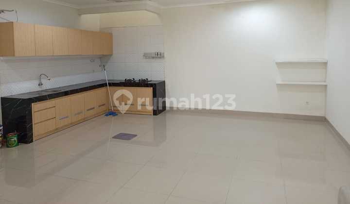 Disewakan Rumah Daerah Gading Serpong 2