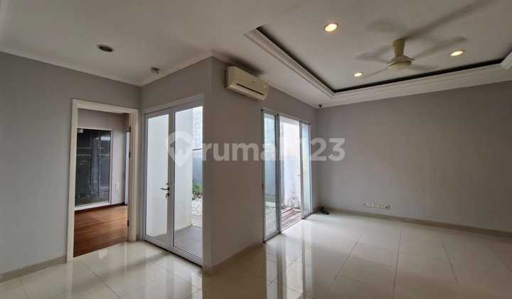 For Rent House In Greenwich Bsd