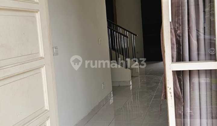 Dijual Rumah Cluster Darwin 2