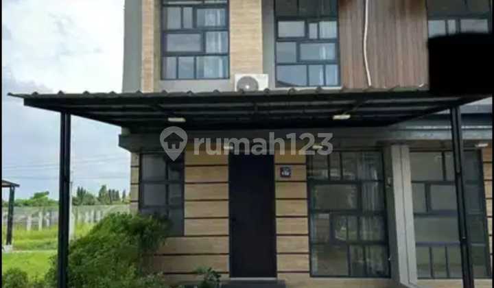 Dijual Rumah Nempel Gading Serpong