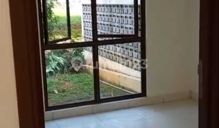 For Rent House in Puspitaloka BSD