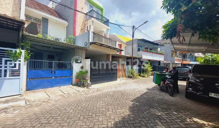 Taman Palem Lestari Jakarta Barat